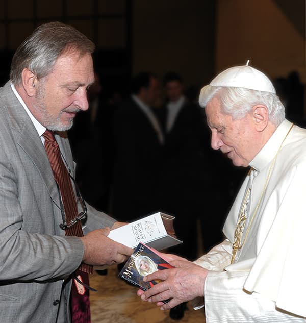 Benoît XVI et PMD